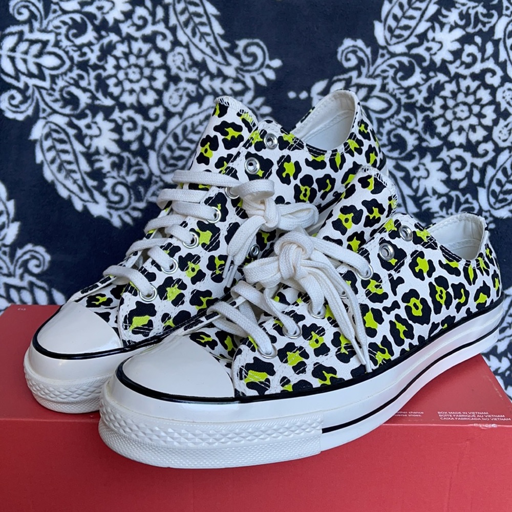 Converse Chuck Taylor 70 All Star OX Egret/Black/Bold Light MEN`S - Picture 5 of 16